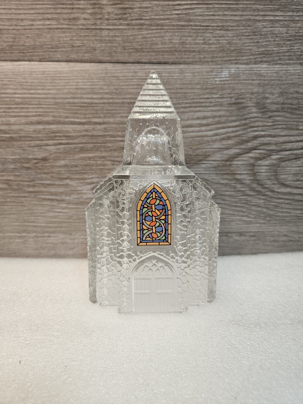 Vintage 1992 Avon “Silent Night” Pressed Glass Church Figurine Fairy Lamp